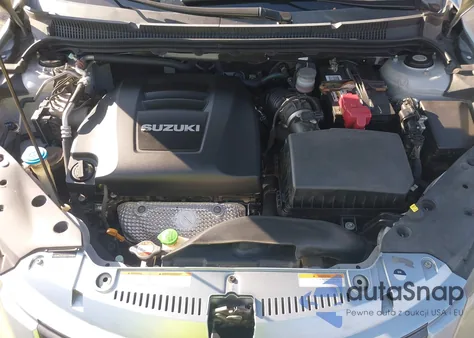 2010 Suzuki Kizashi Se z USA, uszkodzony, nr VIN JS2RE9A33A6100829